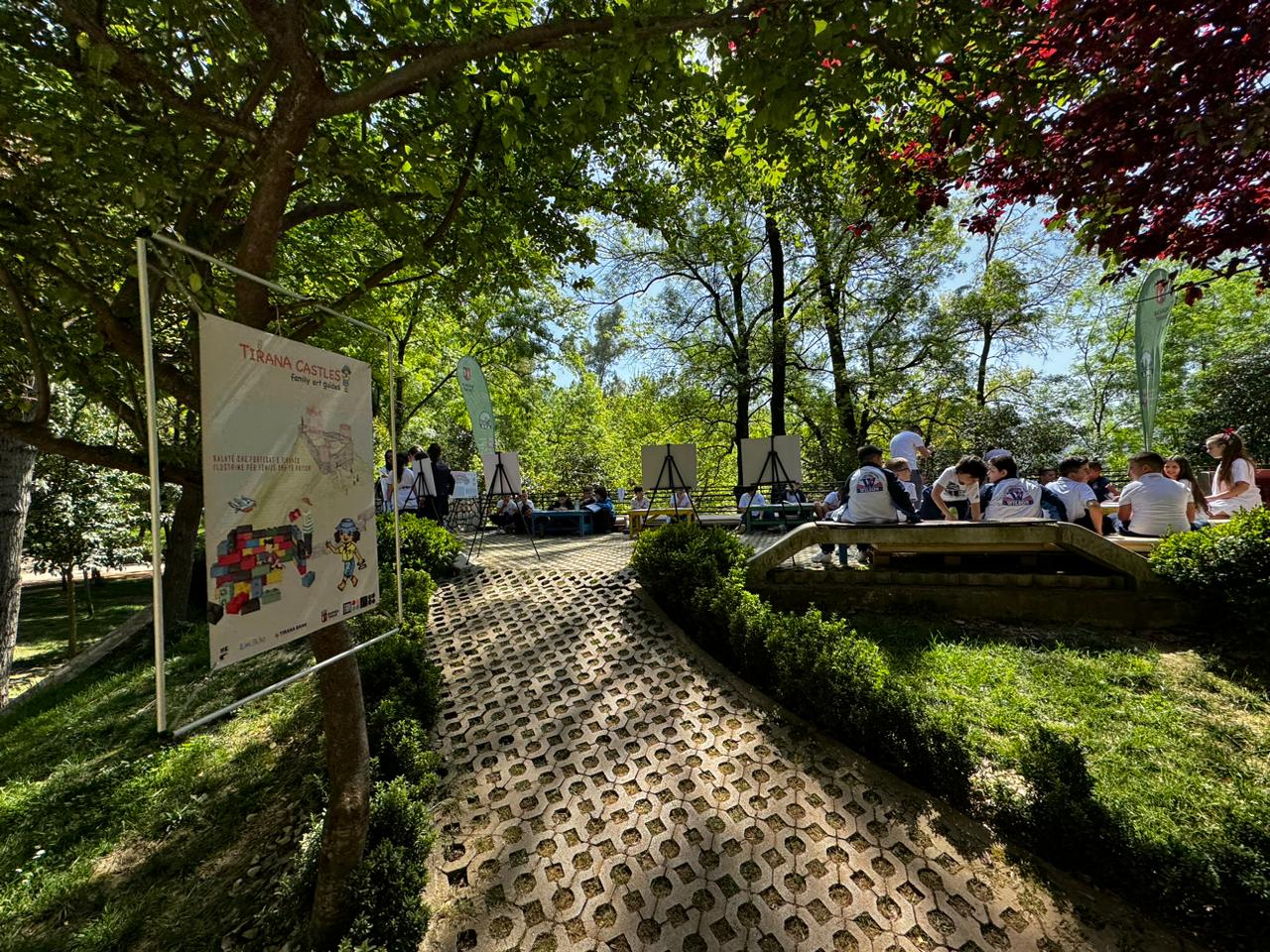 Family Art Guides presents “Tirana Castles” for the city’s schools